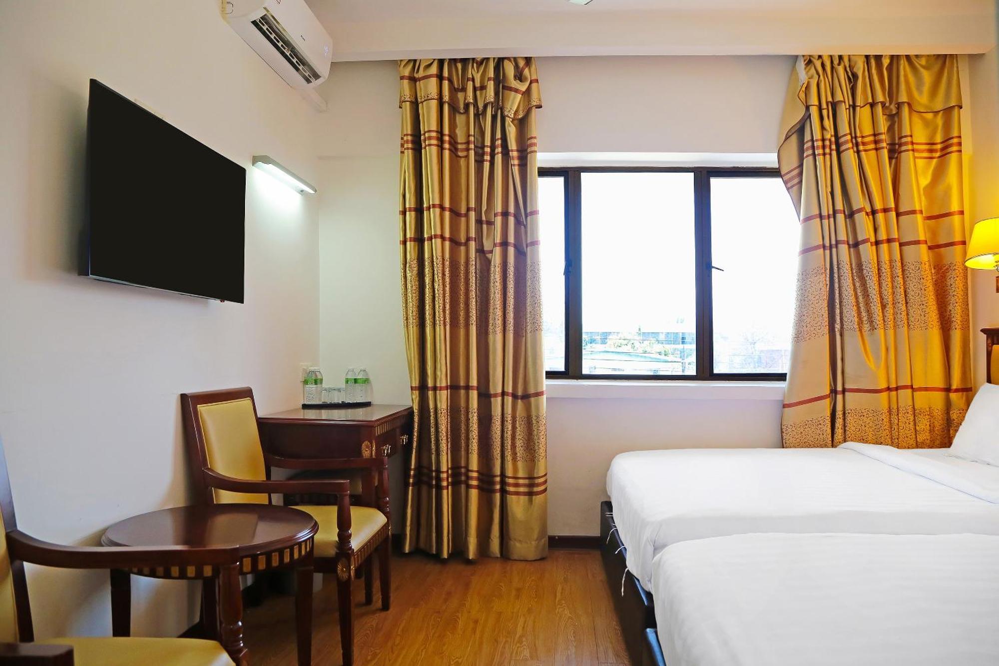 Super Oyo 90464 Borneo Suites Hotel Kota Kinabalu Kültér fotó